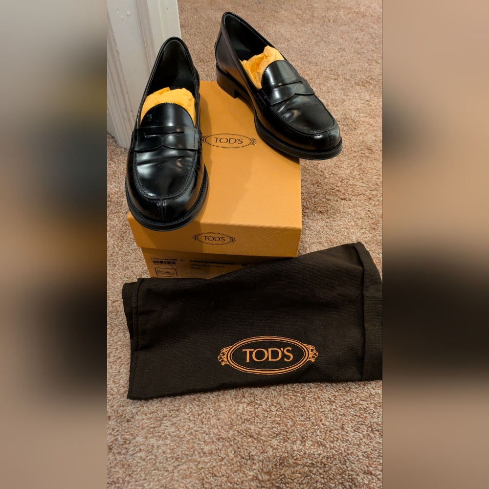 Tods Gomma Loafer-Size 40